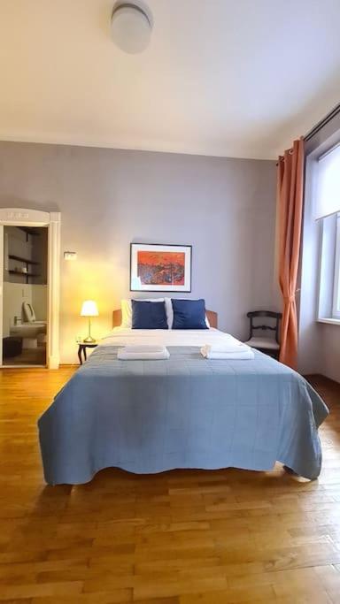 Your Royal 2 Bedroom City Center Stay Belgrado Exterior foto